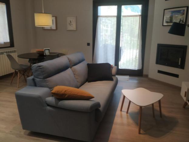 Check-In Casas La Tuca Appartement Benasque Buitenkant foto